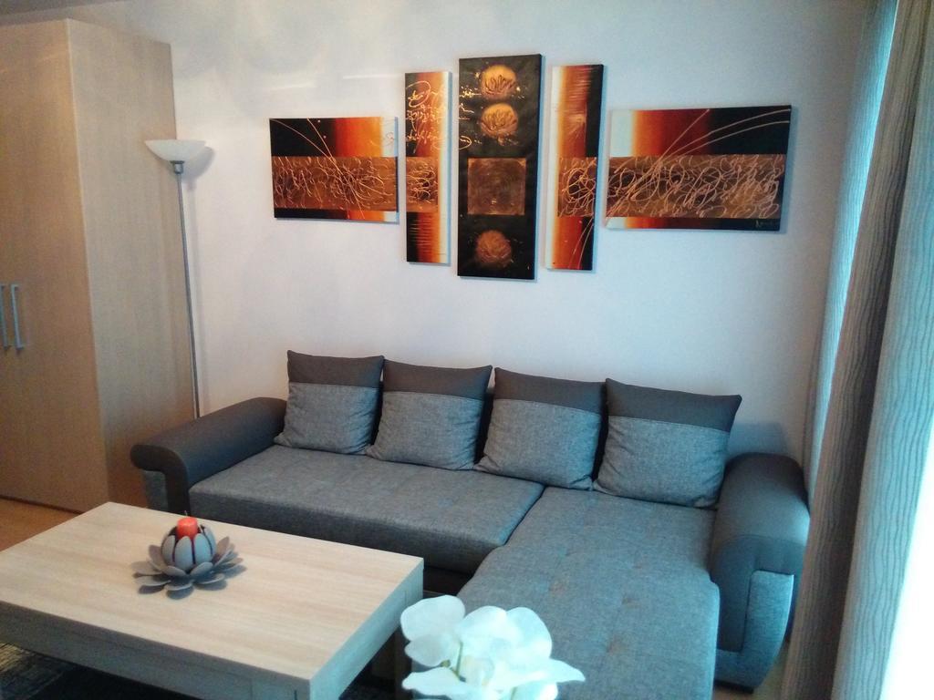 Apartment Villa Ksenija أوستيند الغرفة الصورة