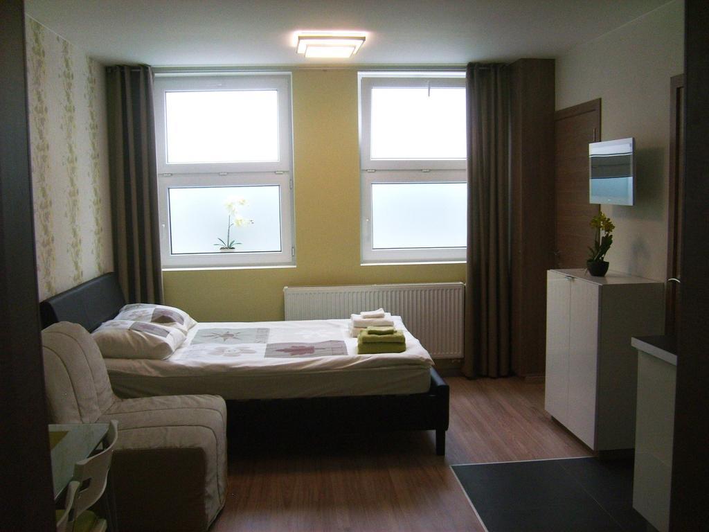 Apartment Villa Ksenija أوستيند الغرفة الصورة